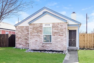 2336 Markland St IRVING, TX 75060